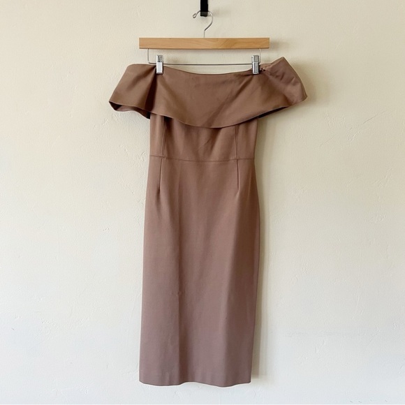 Aritzia Babaton Ruslan Dress - Picture 2 of 11